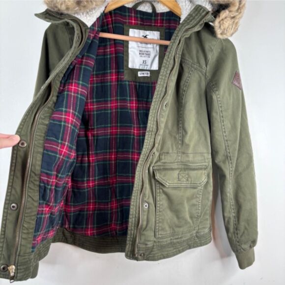 HOLLISTER Y2K COAT LINED SHERPA - Picture 6 of 6